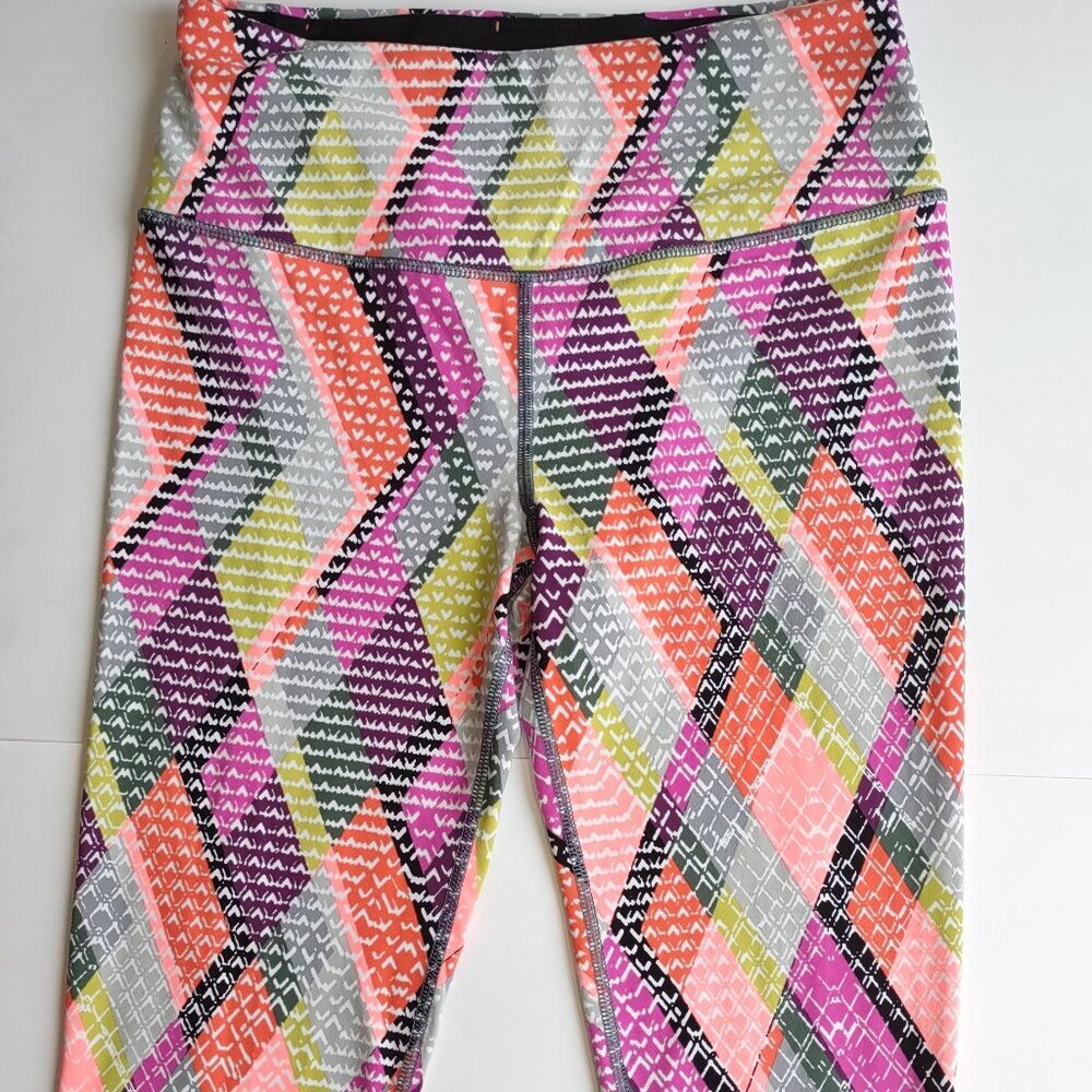 Victoria Sport Knockout Leggings Bold Geo Artsy Athletic Streetwear Sz Small - Picture 3 of 9